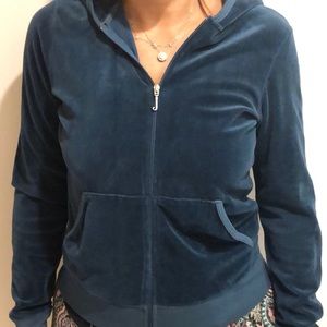 Juicy couture sweatshirt